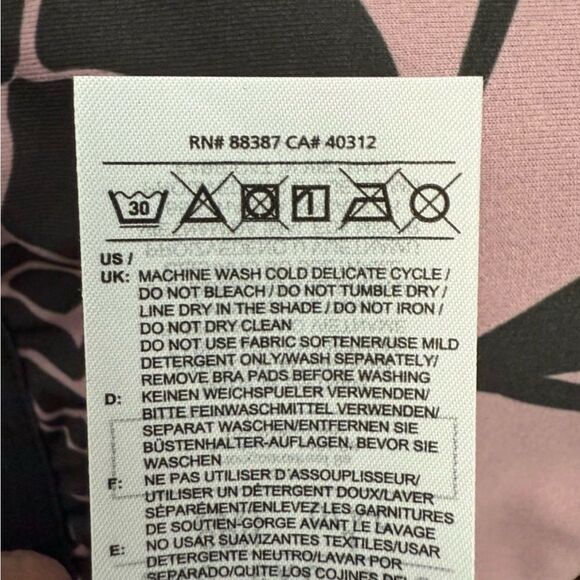 Adidas Pink and Black Sports Bra with Artistic Design Light Support - Picture 5 of 9